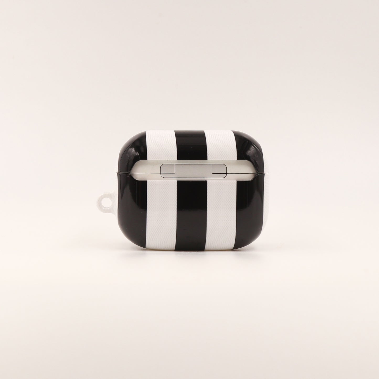 Newcastle 24/25 Home AirPods Case