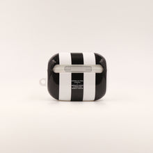 Load image into Gallery viewer, Newcastle 24/25 Carabao Cup Final Home AirPods Case
