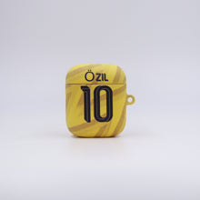 Load image into Gallery viewer, Ars London 19/20 Away AirPods Case