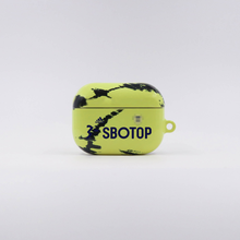 Load image into Gallery viewer, Leeds 22/23 Away AirPods Case
