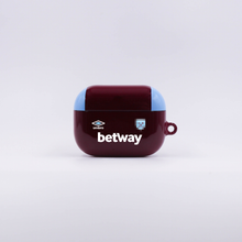 画像をギャラリービューアに読み込む, West Ham 24/25 Home AirPods Case
