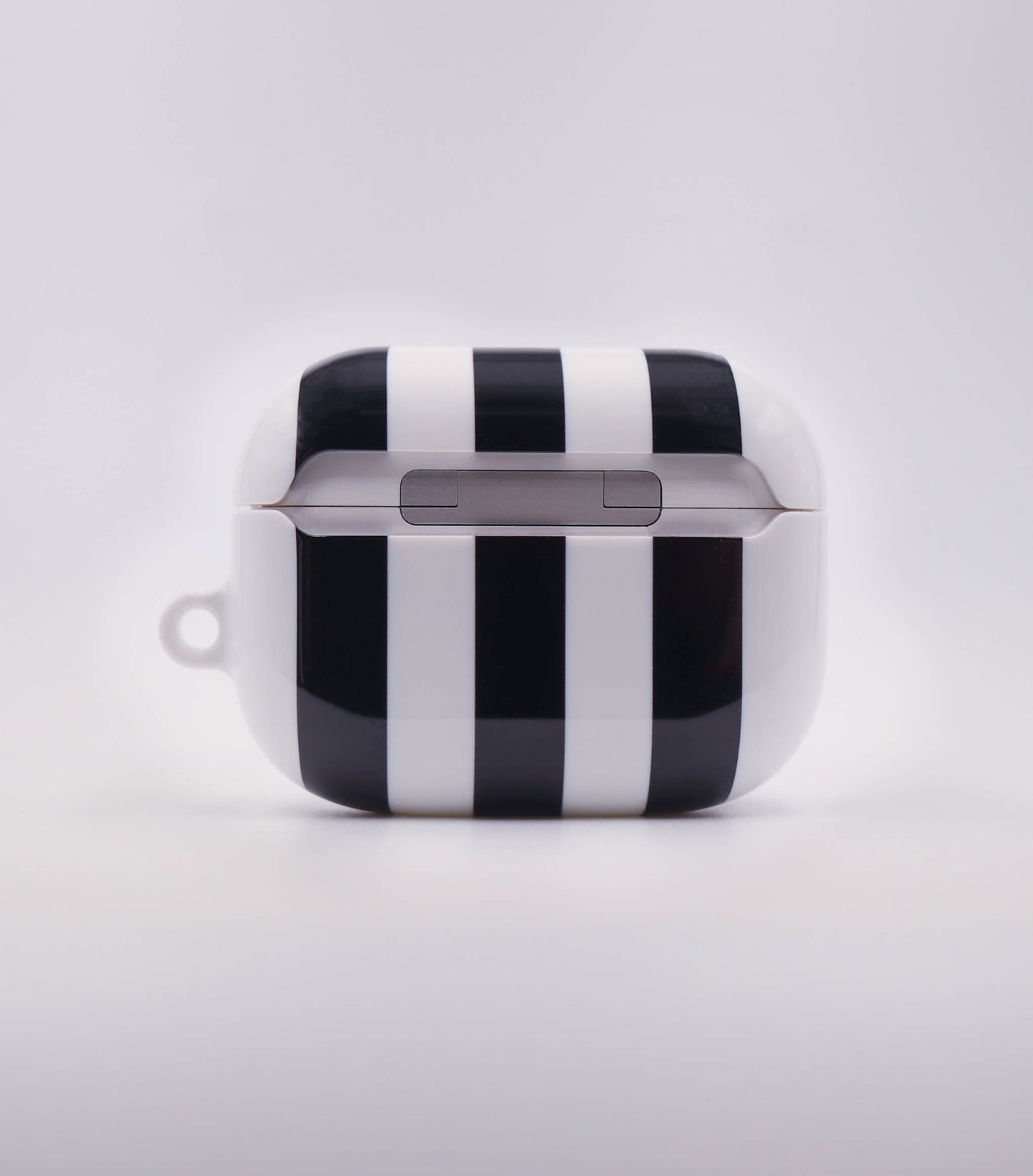 Newcastle 97/99 Home AirPods Case